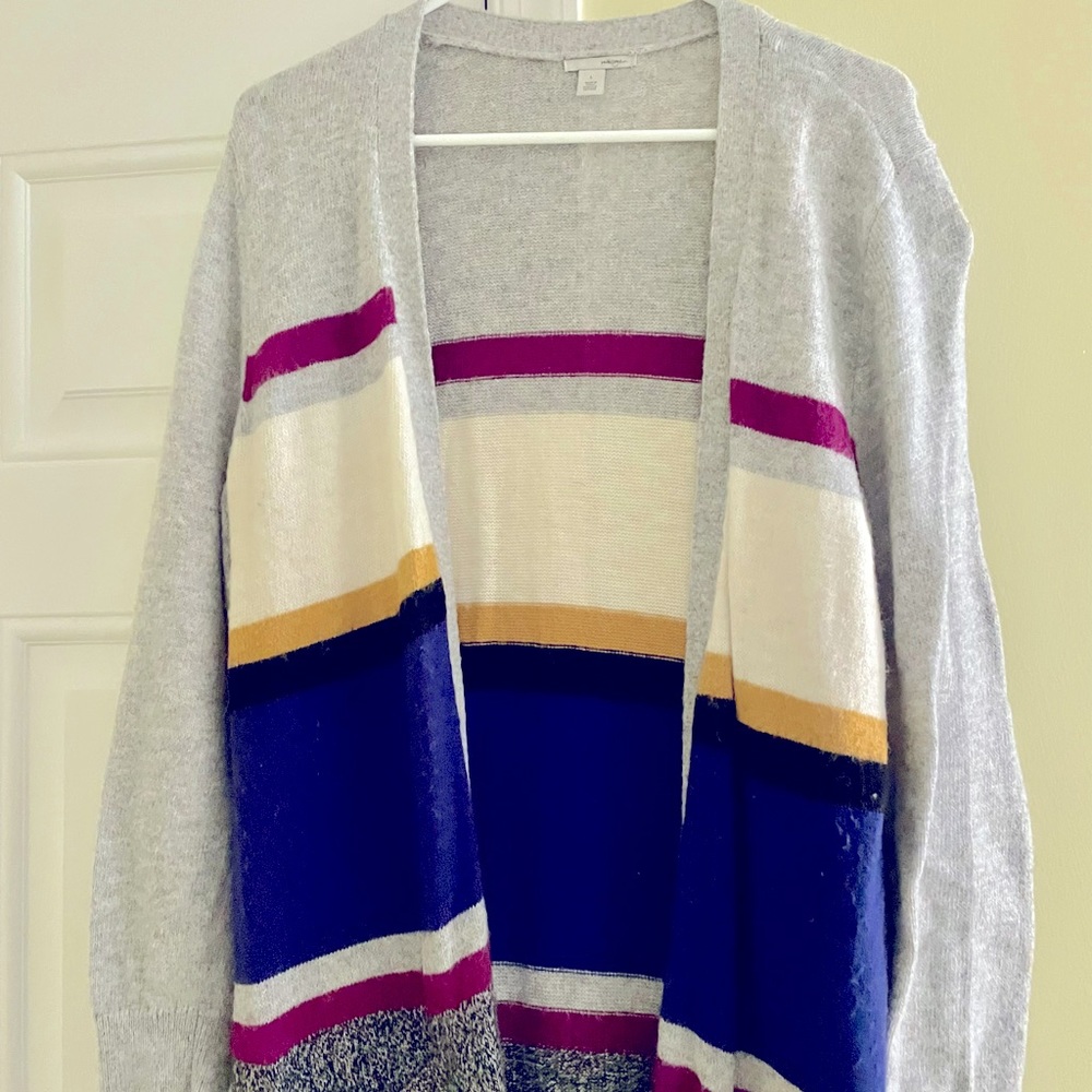 Halogen long line cardigan size L worn less than five times.